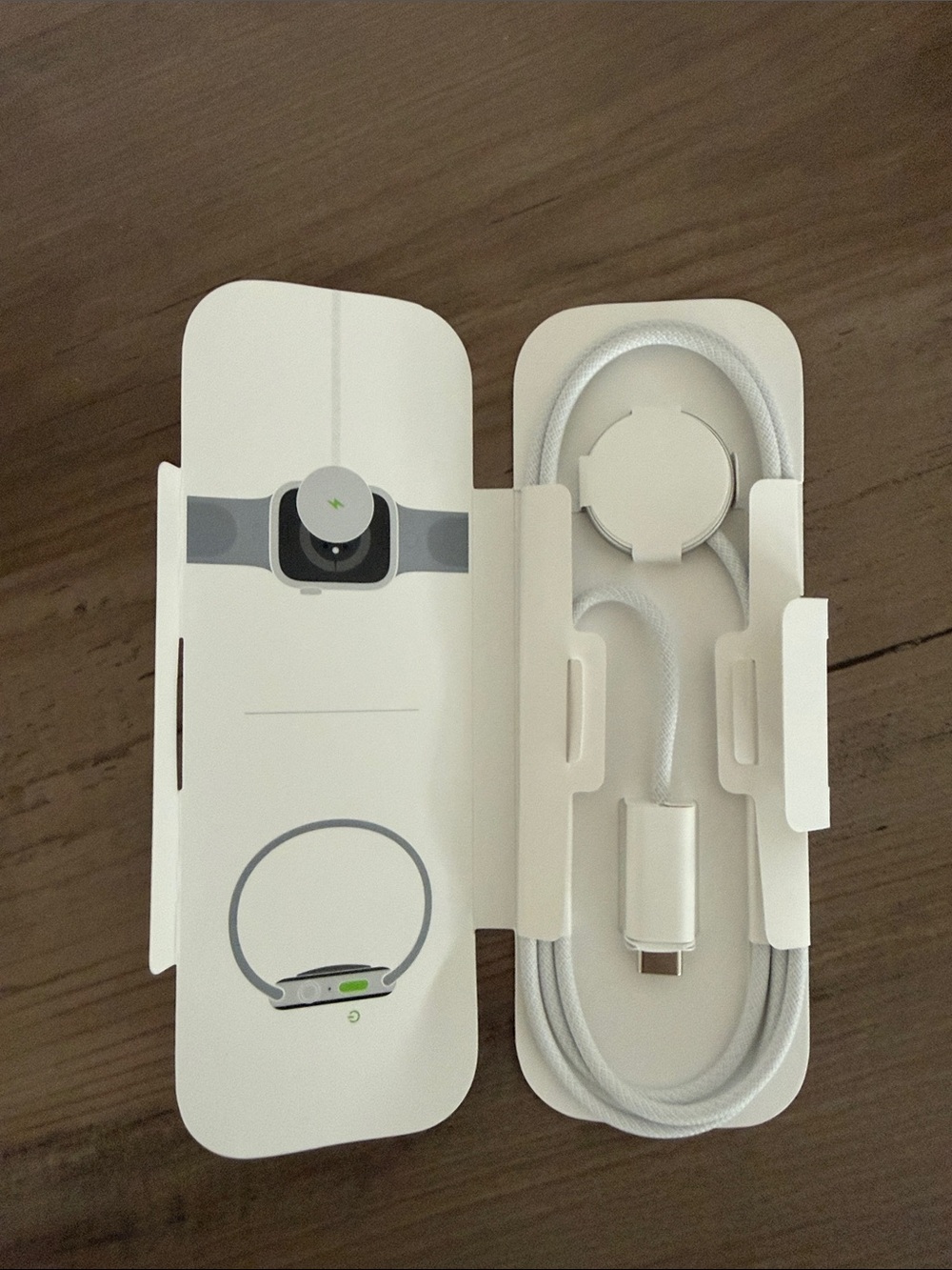 New - Apple White Magnetic Charging Cable for Apple Watch - new
